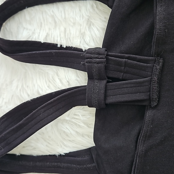 32. Free People Movement One the Radar Longline Bra Black - Picture 4 of 10